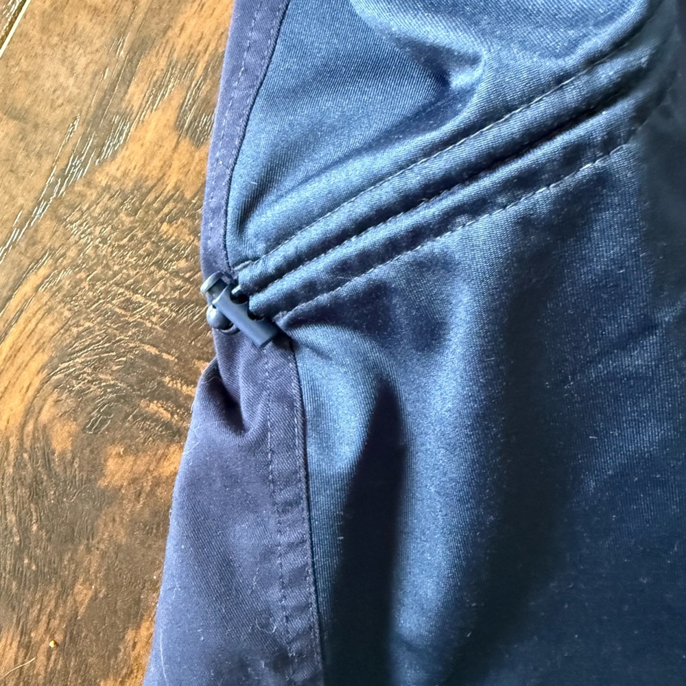 Maternity scrub top - Picture 3 of 4